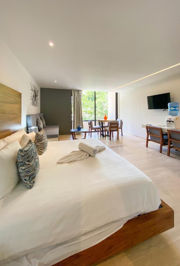Big Studio At Kaab By The Beach With Roof Top Pool, Sauna And Jacuzzi Near Paseo Del Carmen Mall Playa del Carmen Eksteriør bilde