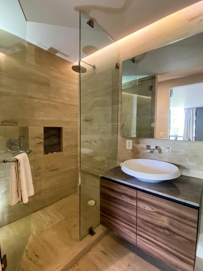 Big Studio At Kaab By The Beach With Roof Top Pool, Sauna And Jacuzzi Near Paseo Del Carmen Mall Playa del Carmen Eksteriør bilde