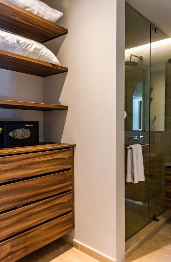 Big Studio At Kaab By The Beach With Roof Top Pool, Sauna And Jacuzzi Near Paseo Del Carmen Mall Playa del Carmen Eksteriør bilde